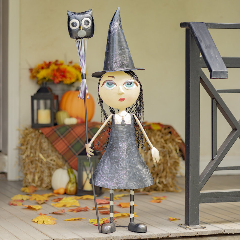 Figurine de sorcière d'Halloween aux grands yeux « Stephy »
