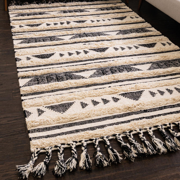 Ashliy Performance Wool Geometric Indoor Rug