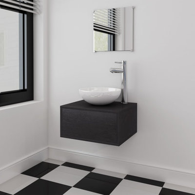 Antwan Bathroom Suite
