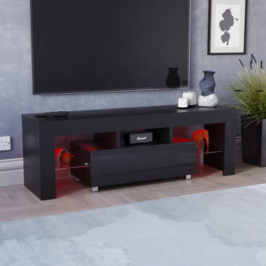 Easy-To-Build TV Stand