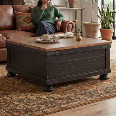 Table basse avec rangement Rebecka