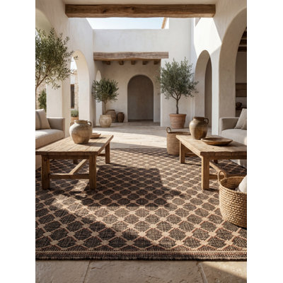  Trellis Machine Woven Brown Area Rug