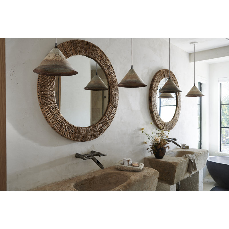 Folha Flat Metal Beveled Wall Mirror
