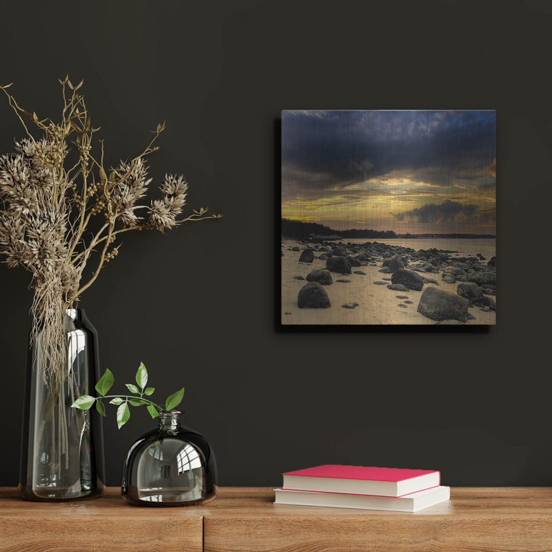 «Rocks On Beach 1» par Photoinc Studio, art mural en métal, H 12 po x l 12 po
