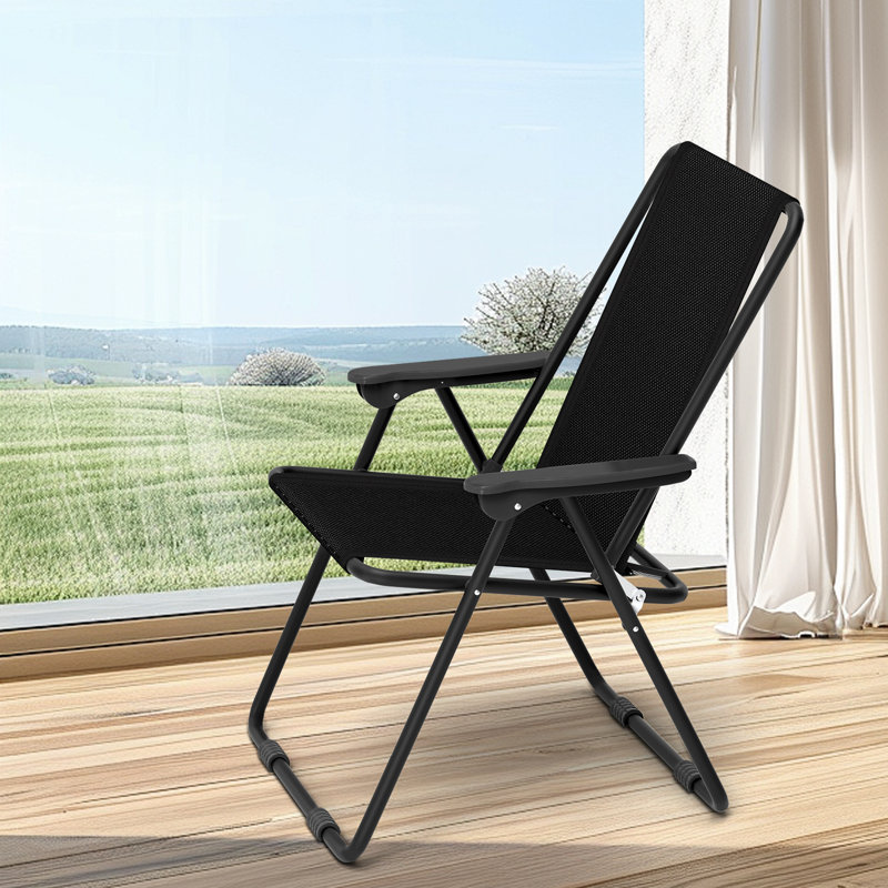 Chaise pliante noire pour l'extérieur, chaise de patio en filet avec accoudoirs, chaise de jardin légère et portative pour le camping, la piscine et la cour