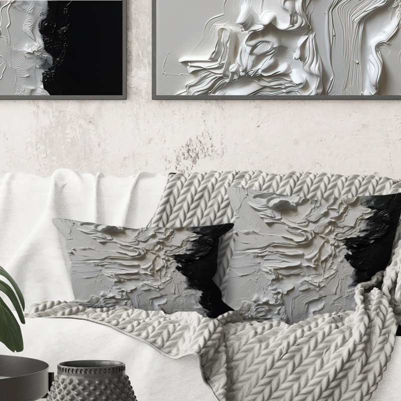 Coussin décoratif blanc et noir Tranquility Unleashed I - Abstract Marble