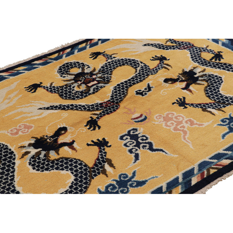 One-of-a-Kind 4’10”x6’9” Hand Knotted Area Rug