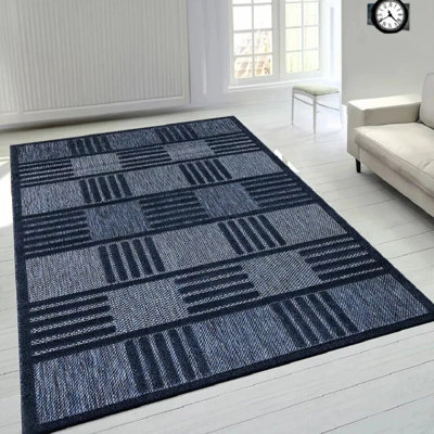 Chevron Machine Tufted Indoor / Outdoor Area Rug