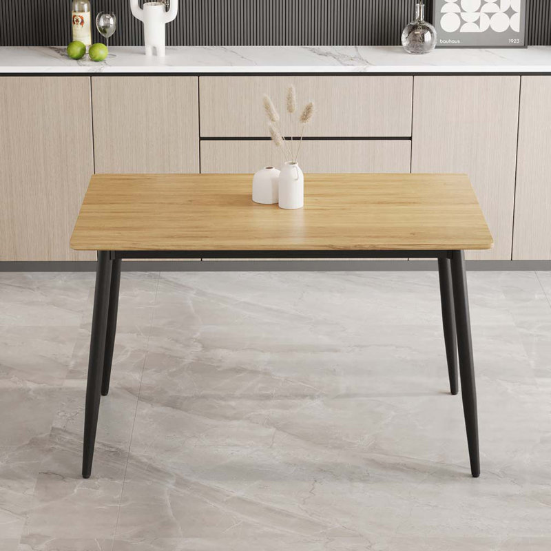 Table de salle à manger en bois, Bois