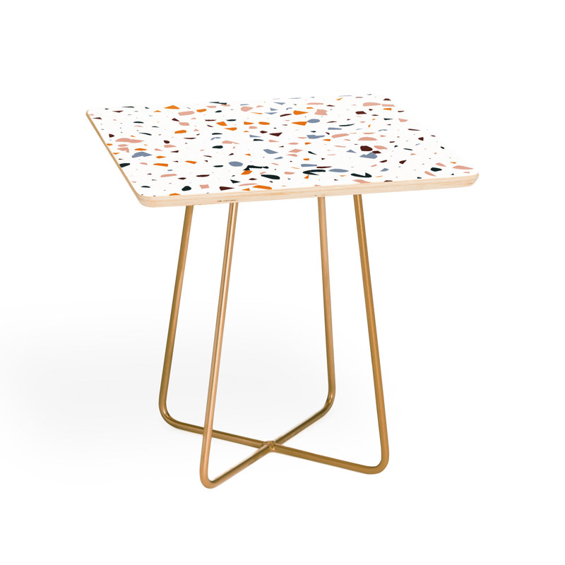 Table de bout à pieds croisés