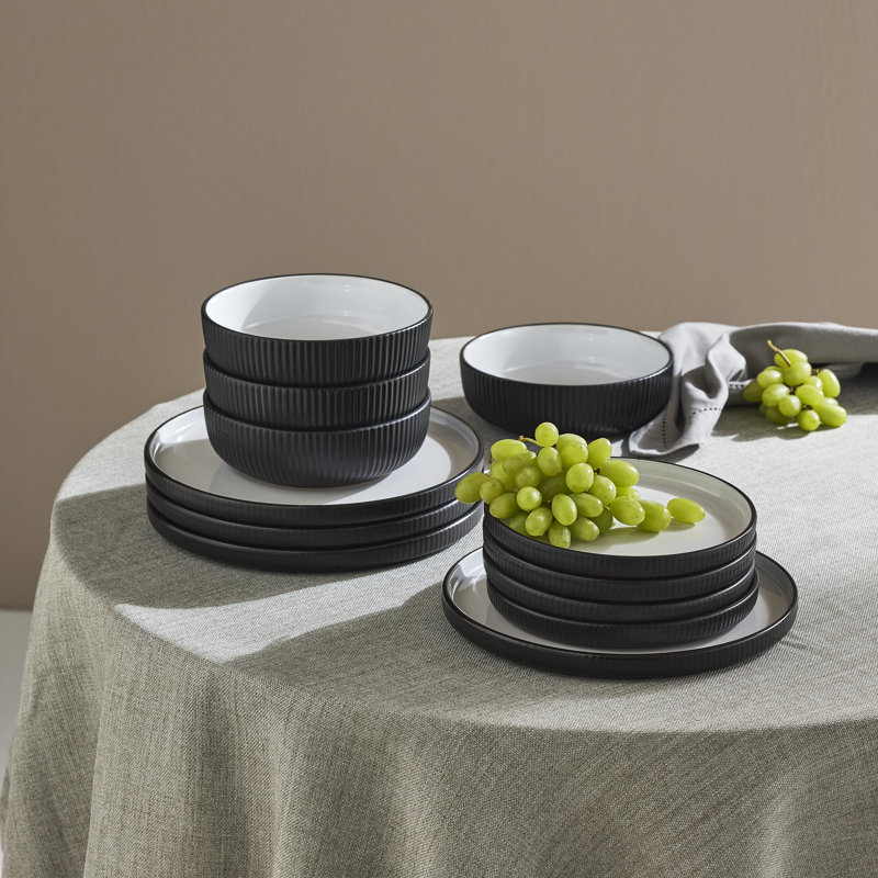Laro Piece Stoneware Dinnerware Set - Service for 4, Black