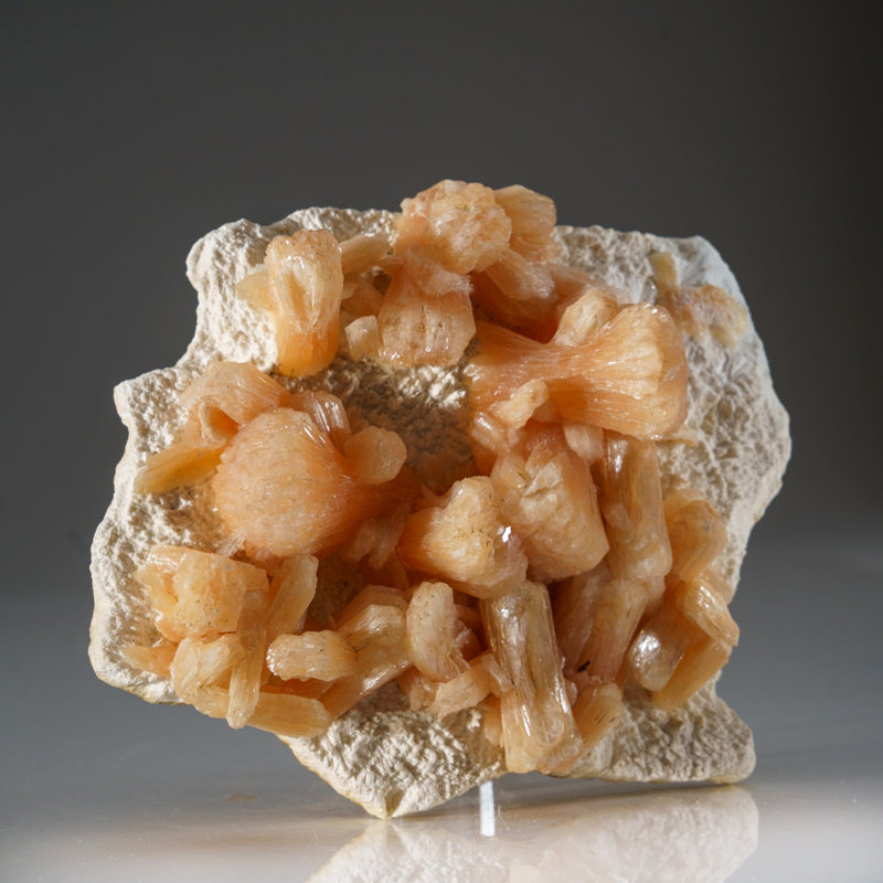 Stilbite on Mordenite from Aurangabad, Maharashtra, India