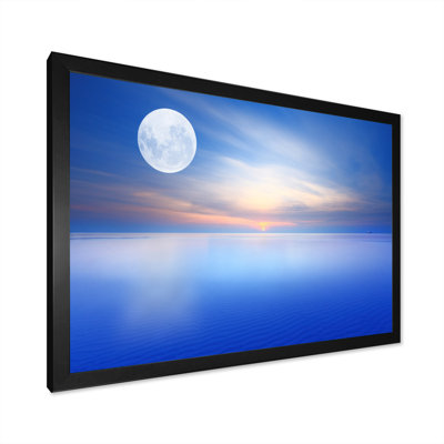 «Beautiful Moon over Blue Sea II», peinture sur toile