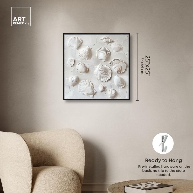Art mural blanc doré élégant sur toile coquillages blancs par Art Remedy, Cadre noir, H 13 po x l 13 po