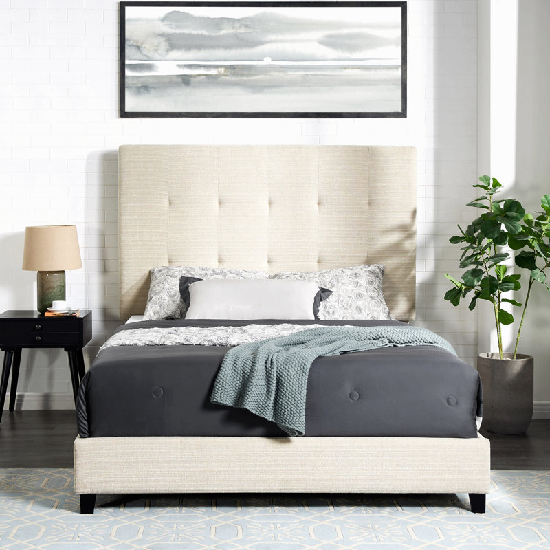 Grand lit plateforme tapissier capitonné beige