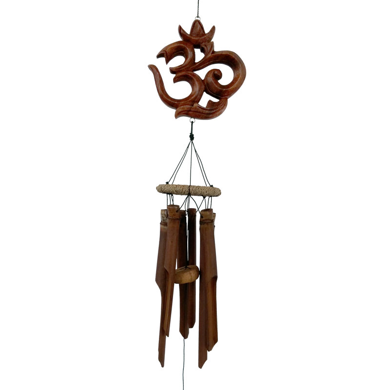 Carillon en bambou sculpté "om"