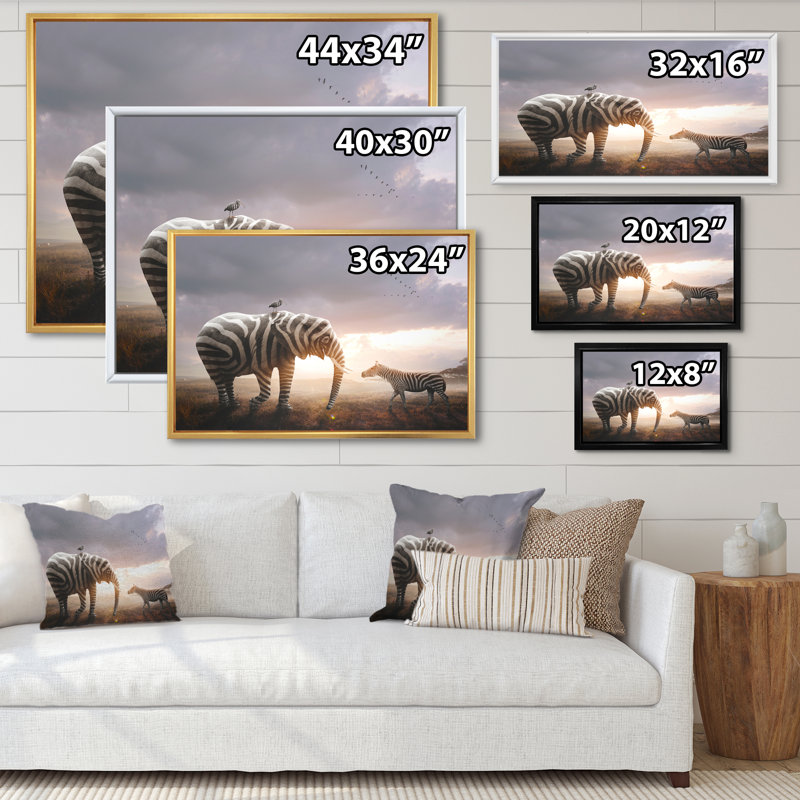 Éléphant d'Afrique surréaliste portant - décoration murale moderne en toile, H 40 po x l 30 po x P 1,5 po