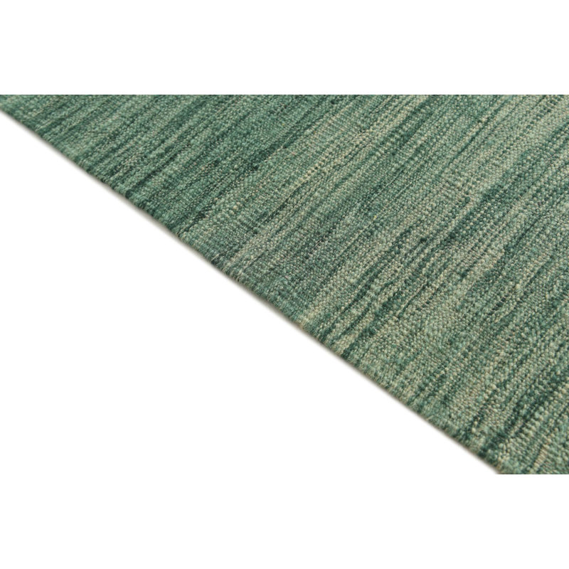 Tapis vert 4 pi 1 po x 6 pi 1 po Petrella