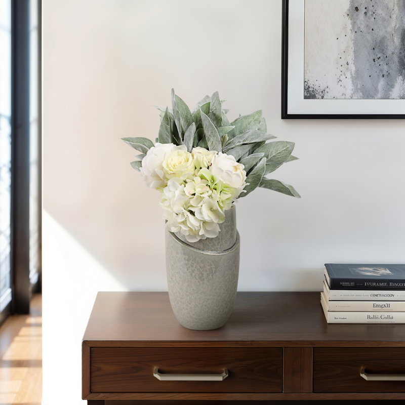 Vase en céramique fabriqué à la main avec motif organique sculpté - décor décoratif moderne, H 11 po x l 7 po x P 7 po