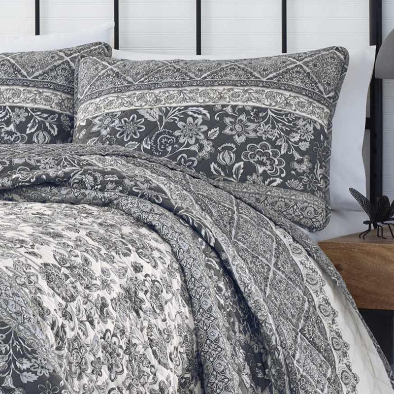 Gray and White Cotton Reversible Twin Quilt Set