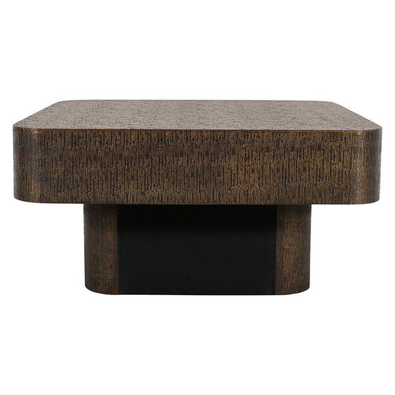 Table basse Landon avec revêtement contemporain en laiton estampé sur bois massif