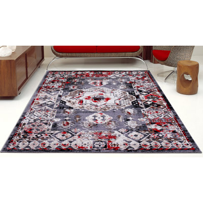 Mangassa Oriental Indoor Rug