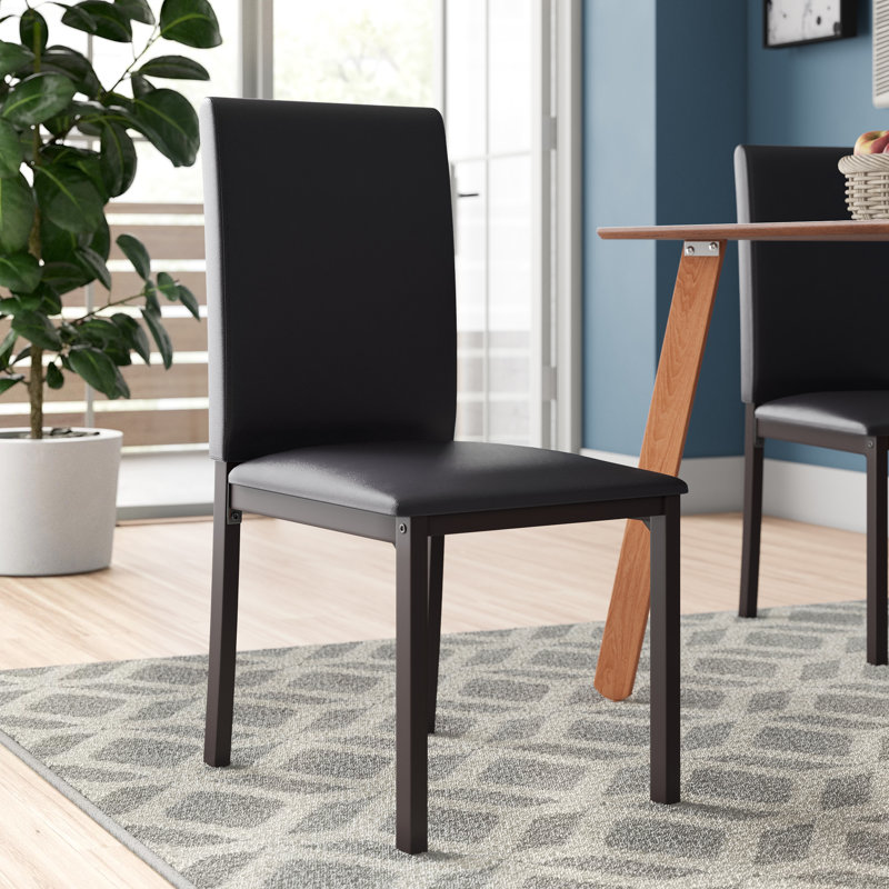 Chaise d'appoint rembourrée Reynaldo