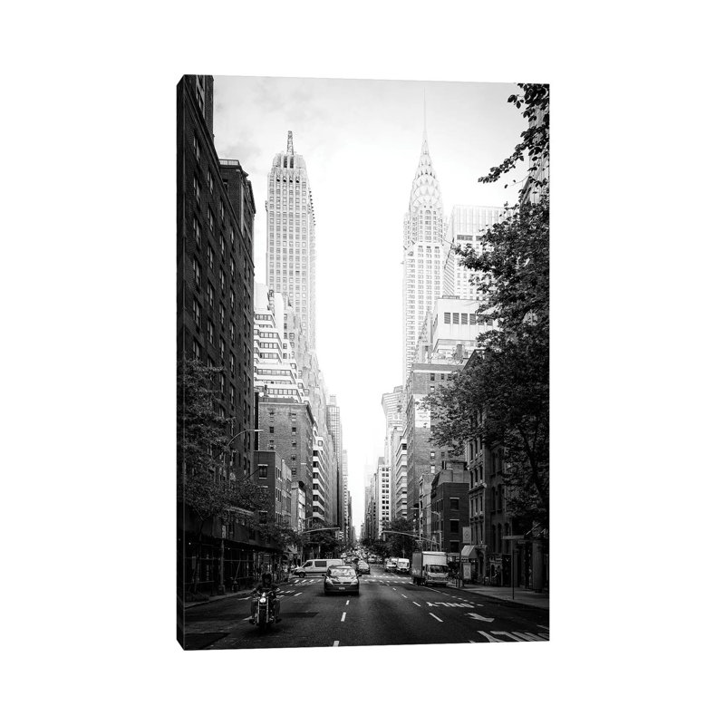 Lexington Avenue by Philippe Hugonnard - Wrapped Canvas Print, 101.6 cm H x 66.04 cm W x 1.91 cm D