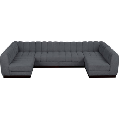 Quinn 6 - Piece Upholstered Sectional