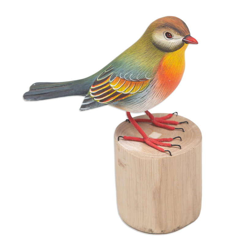 Figurines & Sculptures
