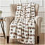 Couverture moelleuse en fausse fourrure Bunni-86650364-86650374