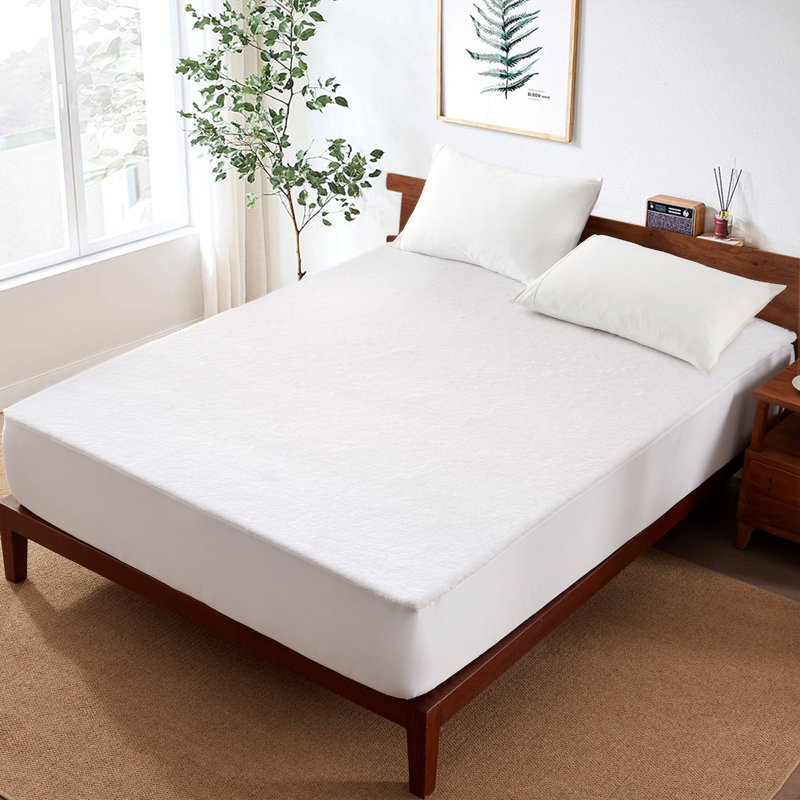 Mattress protector Waterproof and bed bug resistant, safe guarding, Full