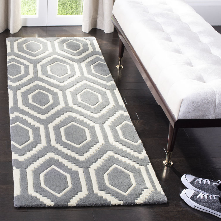 Deedie Hand Tufted Wool Geometric Rug