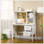 Bureau d'ordinateur polyvalent avec plusieurs options de rangement pour un espace de travail efficace
