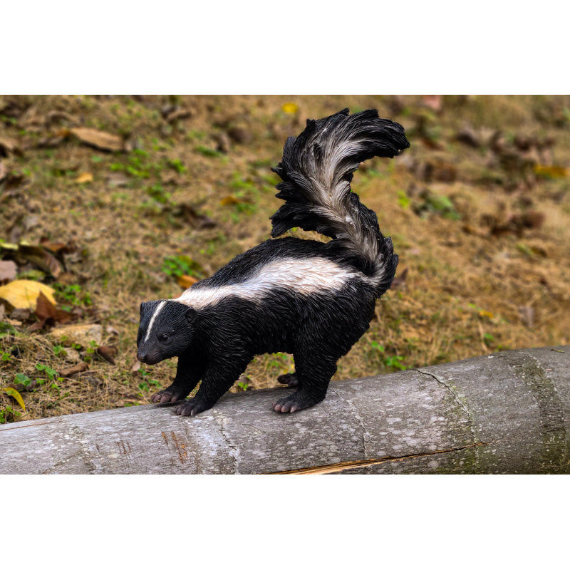 Walking Skunk Statue