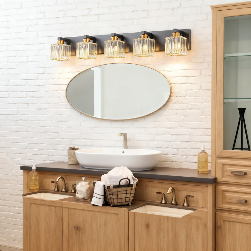 Luminaire pour meuble-lavabo de salle de bain Modern Glam Crystal, Noir et or, H 6,3 po x l 35 po x P 6,3 po, 5 lumières