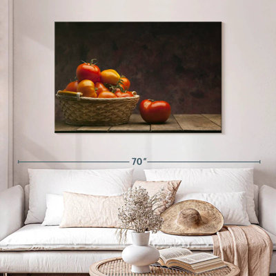 Yarlin Fresh Red Tomatoes