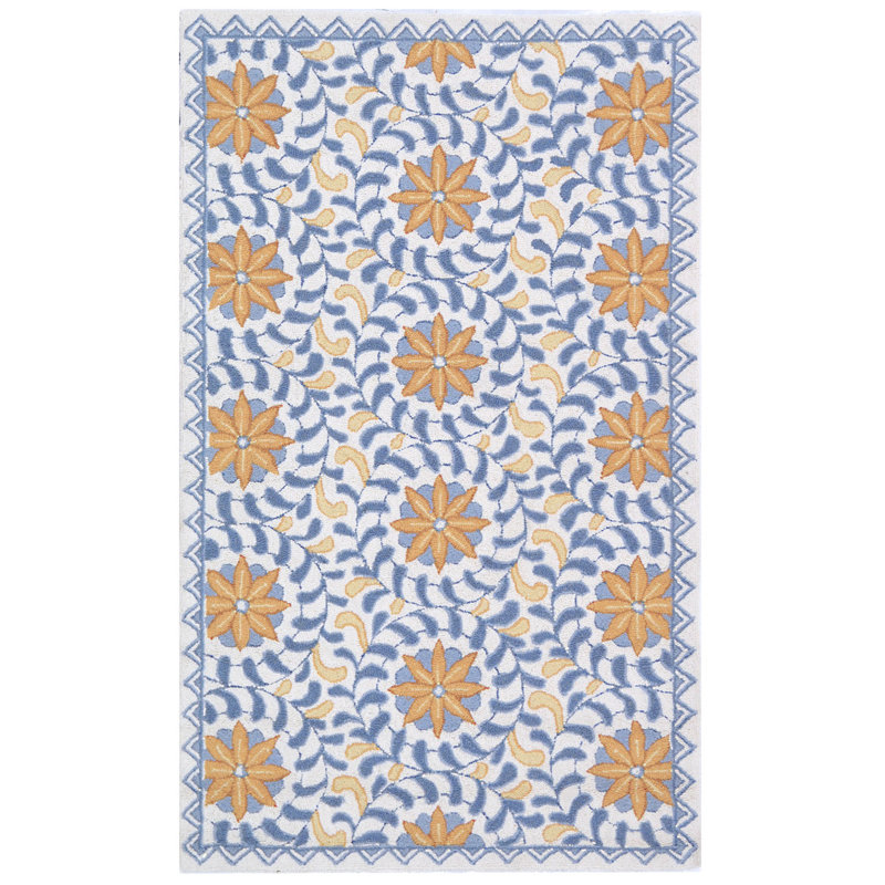 Tapis en laine ivoire et bleu à motif floral touffeté et fabriqué à la main Chelsea, Rectangle 2 pi 6 po x 4 pi
