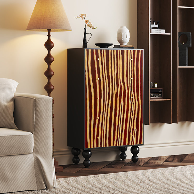 Armoire décorative française
