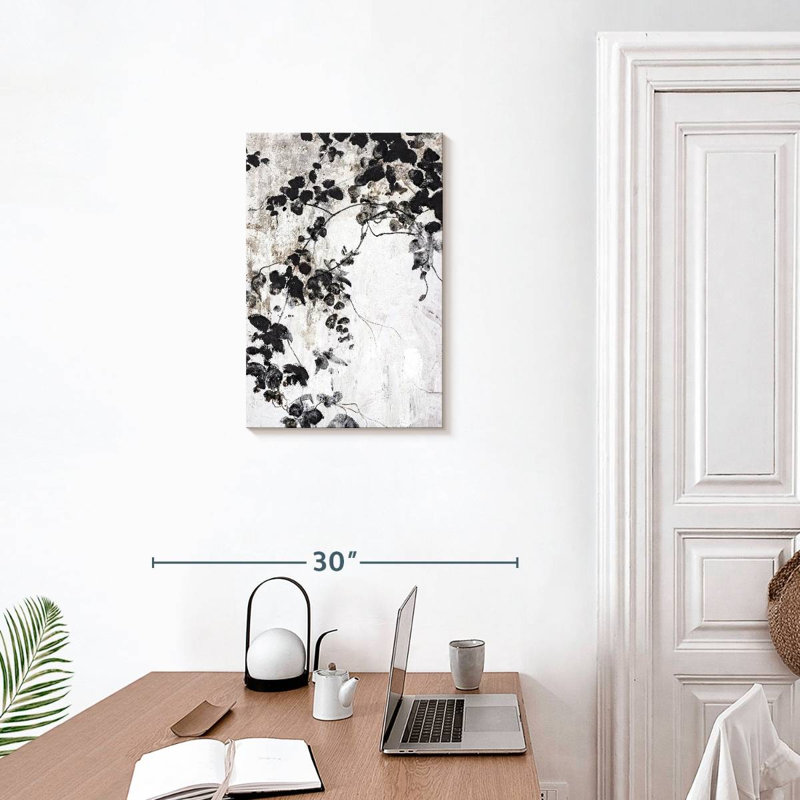 Harnek feuilles noires, H 24 po x l 16 po