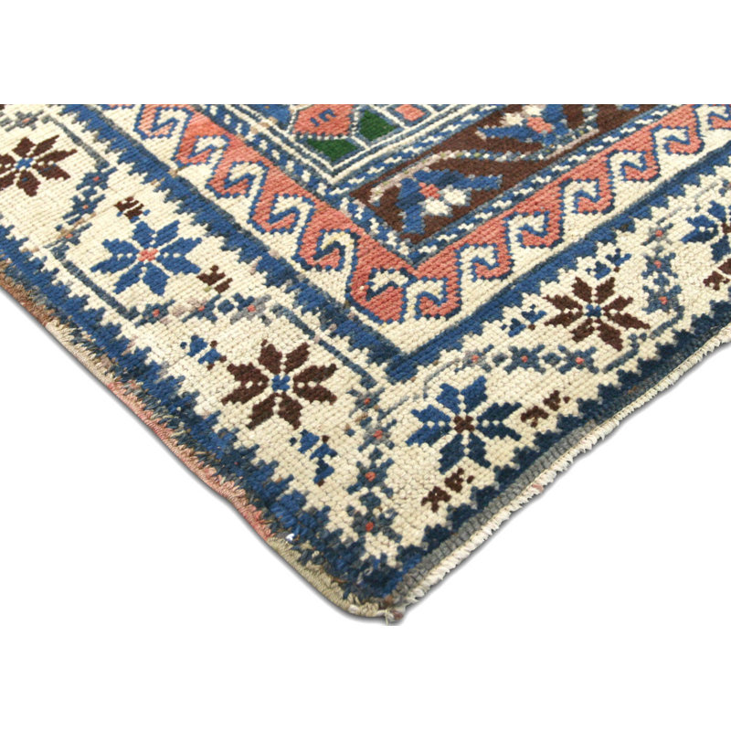 Tapis unique en laine noué à la main des années 1960 de 4 pi 1 po x 6 pi 6 po en rouge / beige / orange