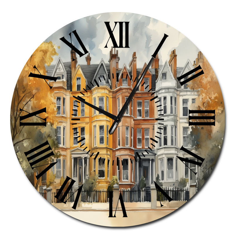 Horloge murale ronde traditionnelle en métal beige Georgian Row in Quiet Light - Horloge murale en métal beige