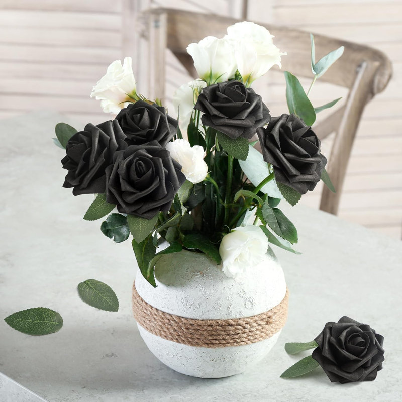 Arrangement, Black