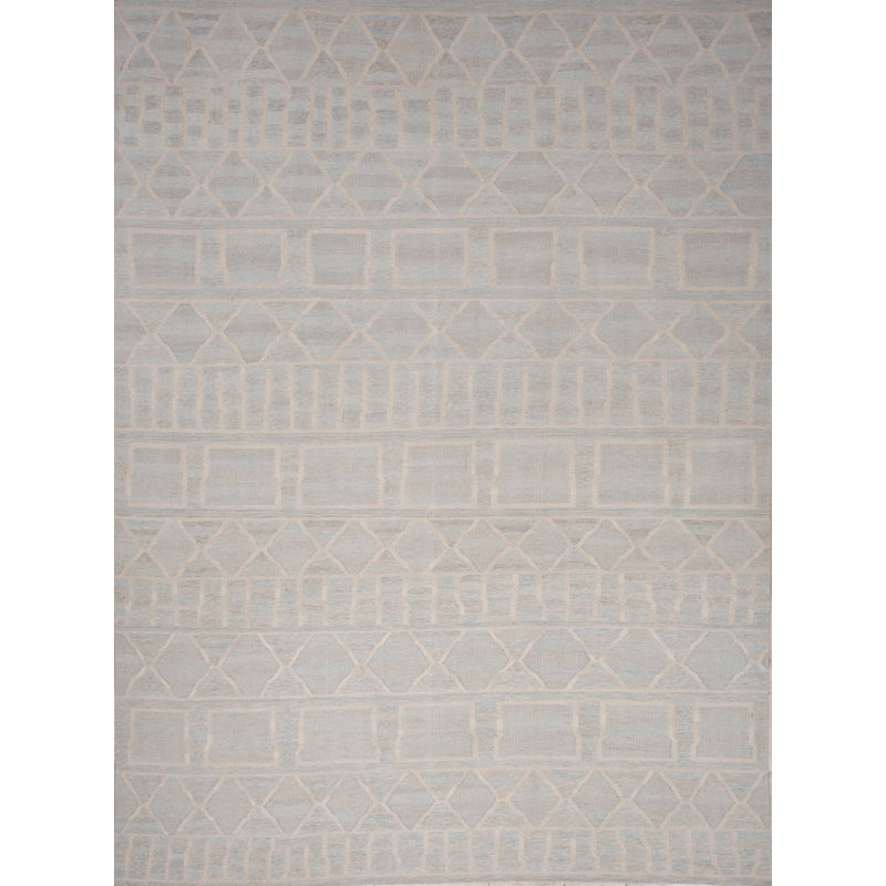 Geometric Area Rug in Gray
