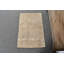 Tapis turc rétro fabriqué à la main avec un design pour un attrait intemporel beige