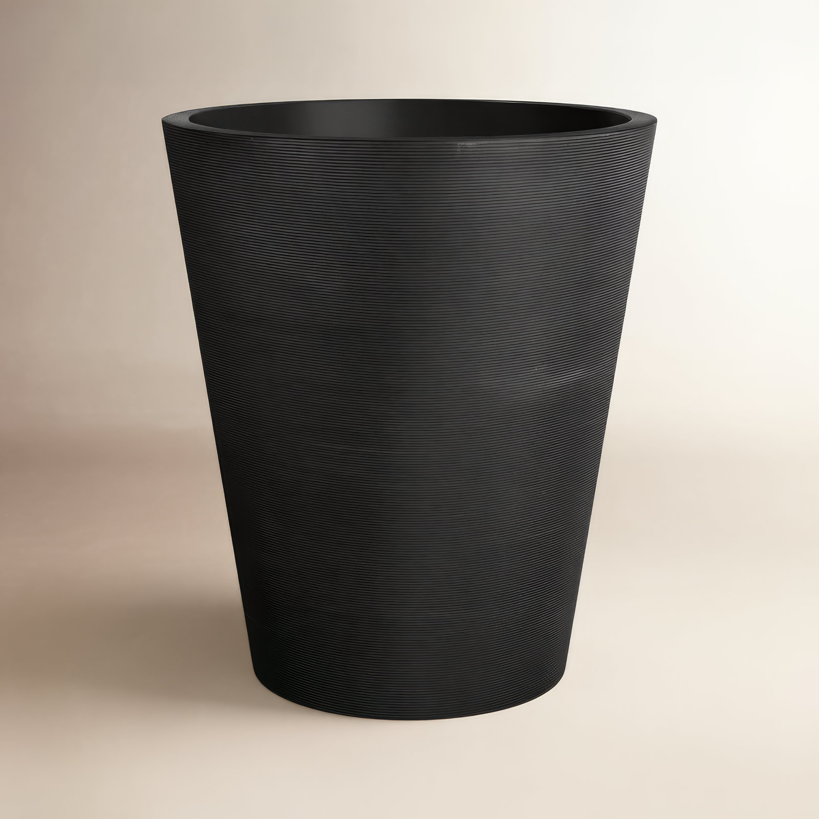 Pro Series 27" Pot Planter, Black