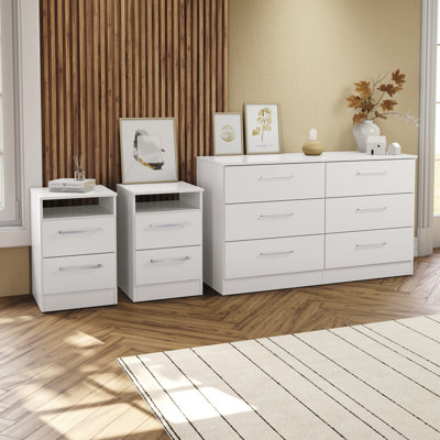 Ensemble de chambre à coucher blanche 3 pièces Cambridge - 1 commode et 2 tables de chevet