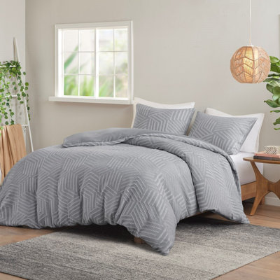 Gracie Mills Eirian Elegance Unveiled 3-Piece Matelassé Jacquard Comforter Ensemble