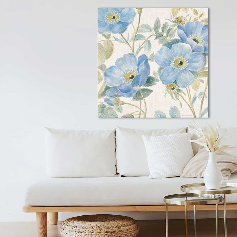 «More Blue Florals» par Lanie Loreth - Impression sur toile, H 24 po x l 24 po, White