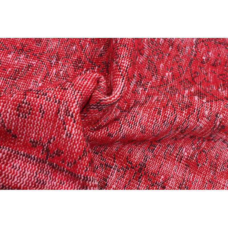 Tapis rouge foncé à transition de couleur 5 pi 10 po x 6 pi 10 po